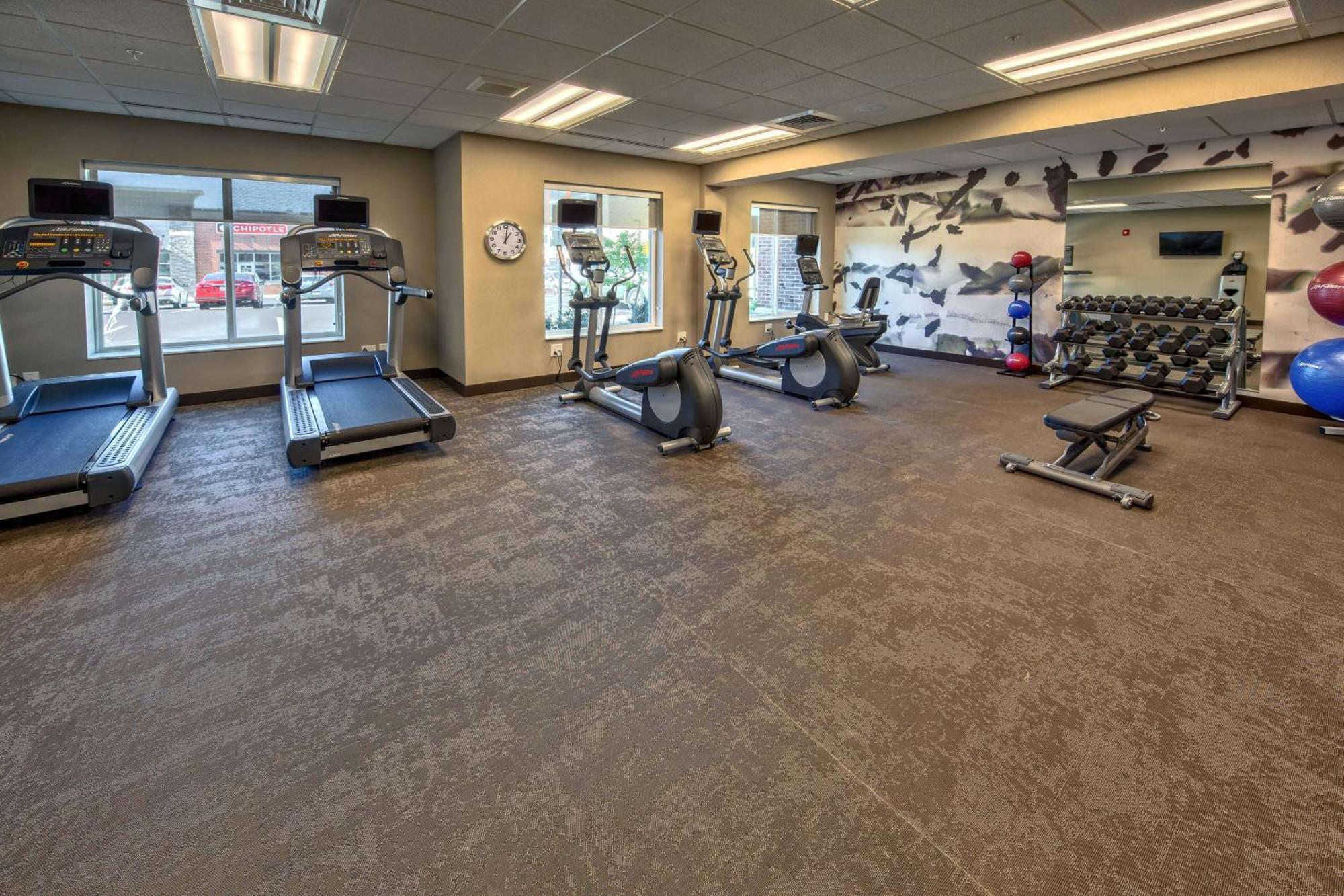 Residence Inn By Marriott Blacksburg-University Bagian luar foto